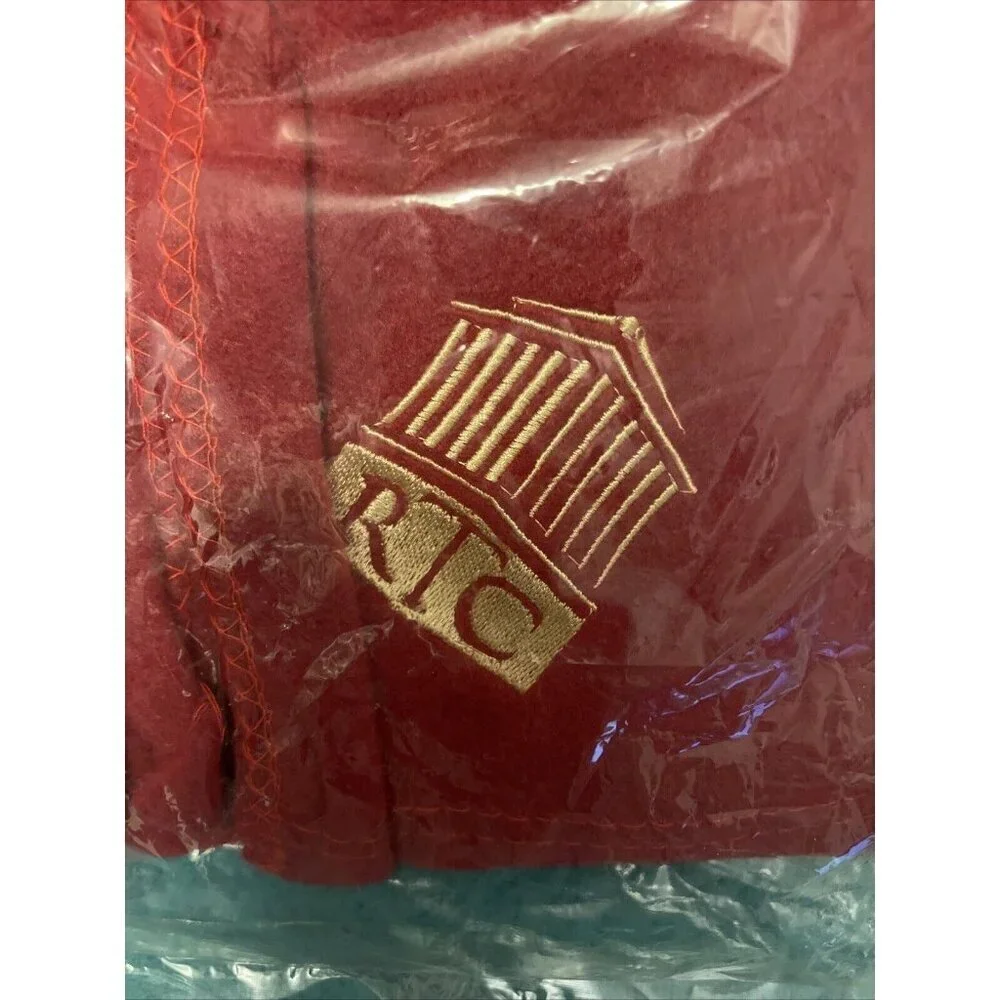 Brick Red  Stadium Throw Emblem RTC In Gold Unopened. No‎ Size Information.